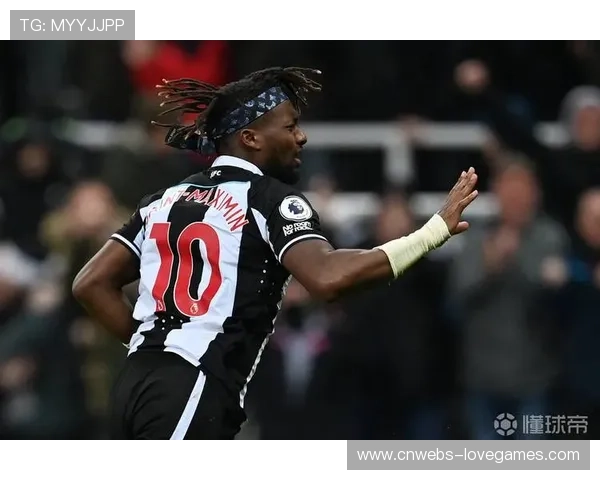 圣马克西曼孩子遭遇种族歧视，促成其与墨西哥球队解约