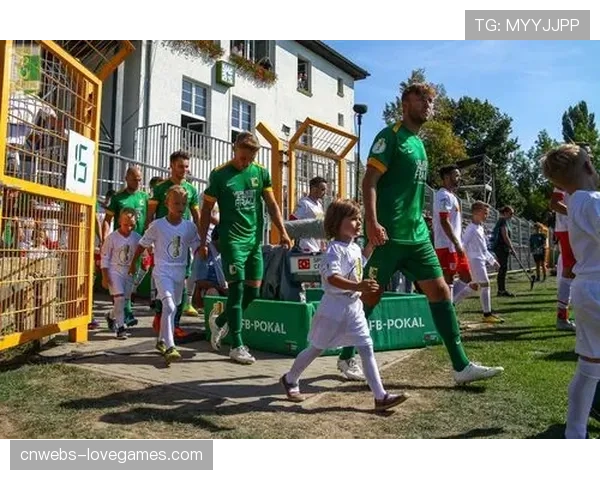 德国业余联赛引入“混合防守基础”线上课程，注册教练超五千人